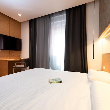 Beachfront Apartment Rosa Del Mar Jardin Mošćenička Draga 外观 照片