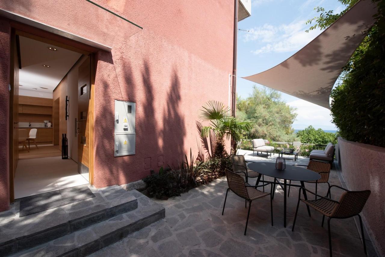 Beachfront Apartment Rosa Del Mar Jardin Mošćenička Draga 外观 照片